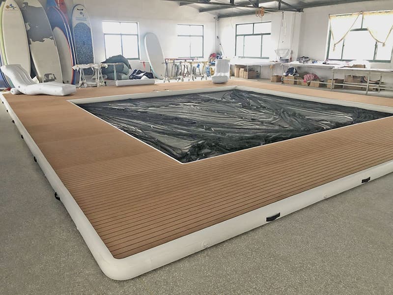 6x4m Teak EVA Drop Stitch Dock Inflatable Yacht Sea Swimming Pool With Net