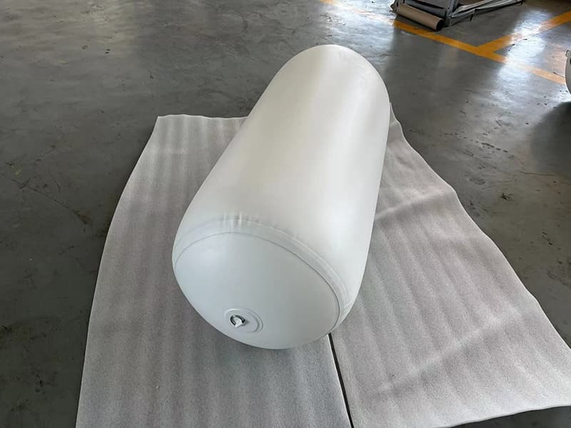 Dia 45cm Length 1100cm Boat Yach inflatable fender in white color