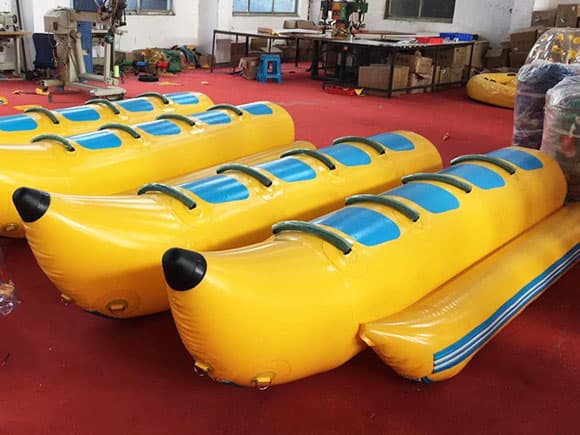 0.9mm PVC Materials Inflatable Banana Boat 4-12 Person Towable Boat
