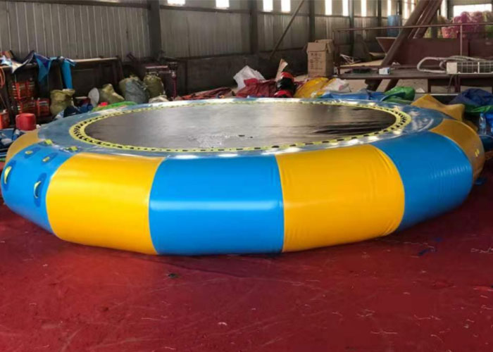 0.9mm PVC Tarpaulin Inflatable Outdoor Trampoline With Slide